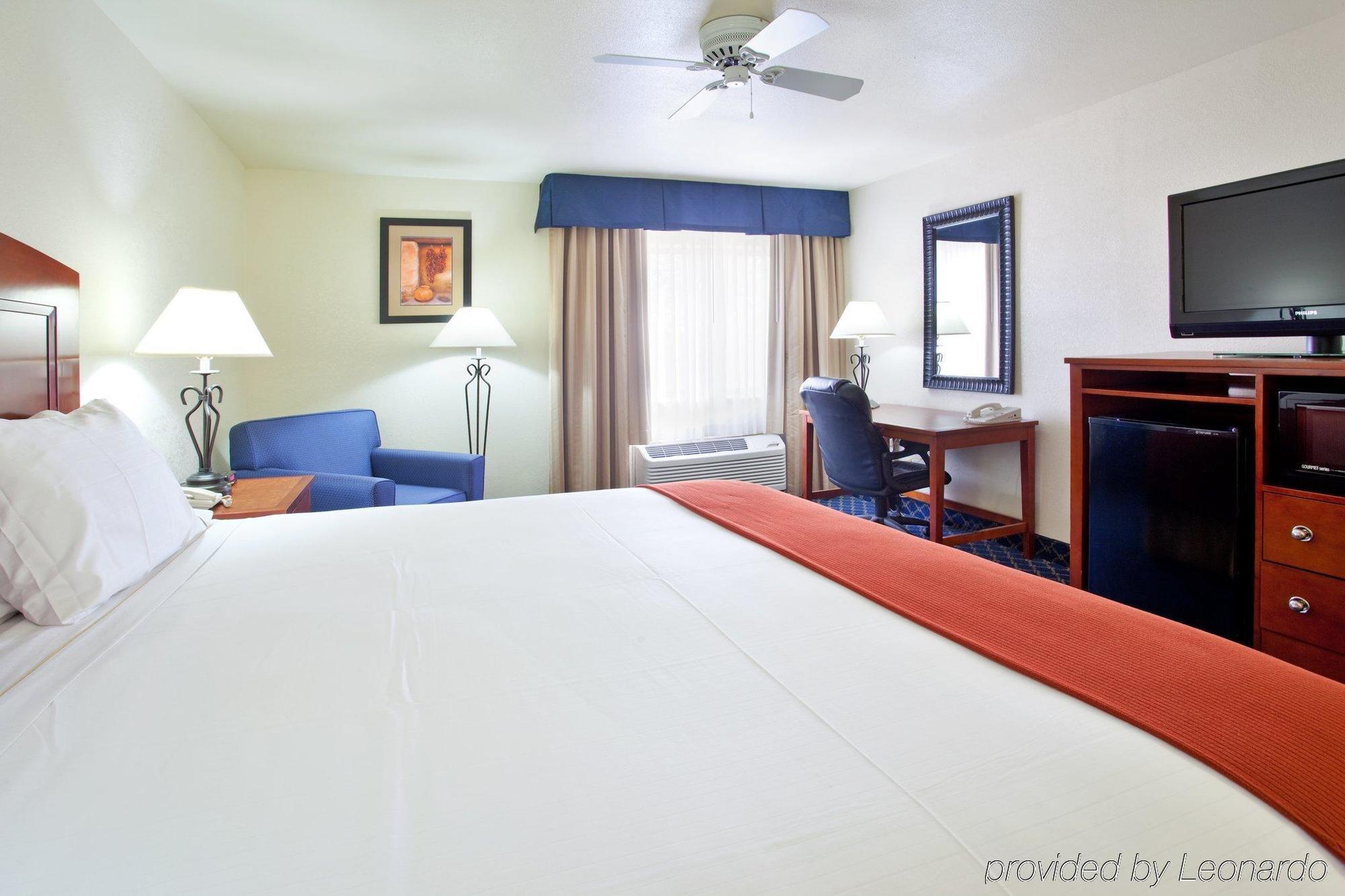 Holiday Inn Express Tucson-Airport, An Ihg Hotel Room photo